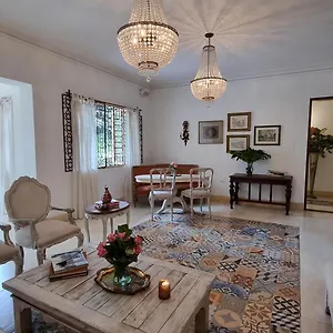 Hotel Leclerc Boutique Granada, Cali